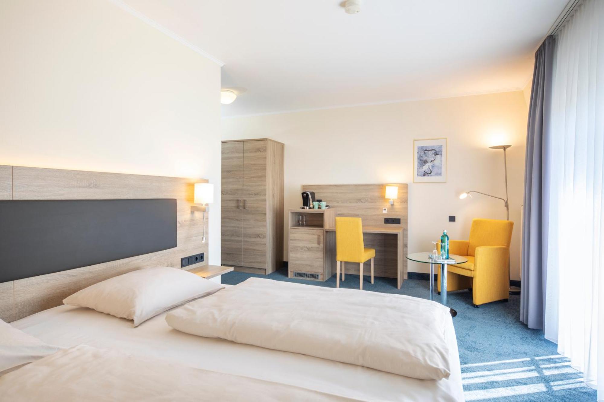 Roomingtons Hotel Lohr Exterior foto