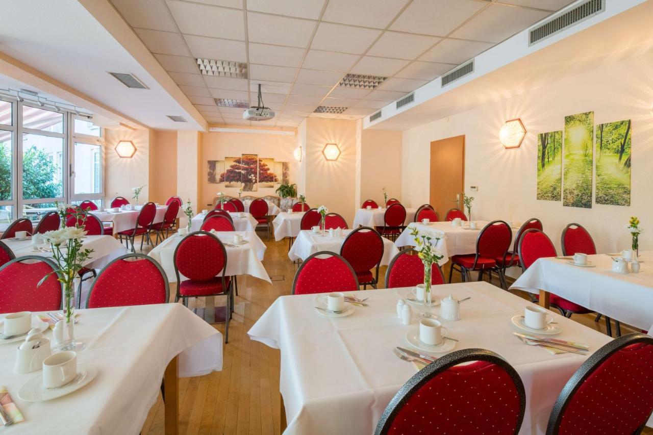 Roomingtons Hotel Lohr Exterior foto